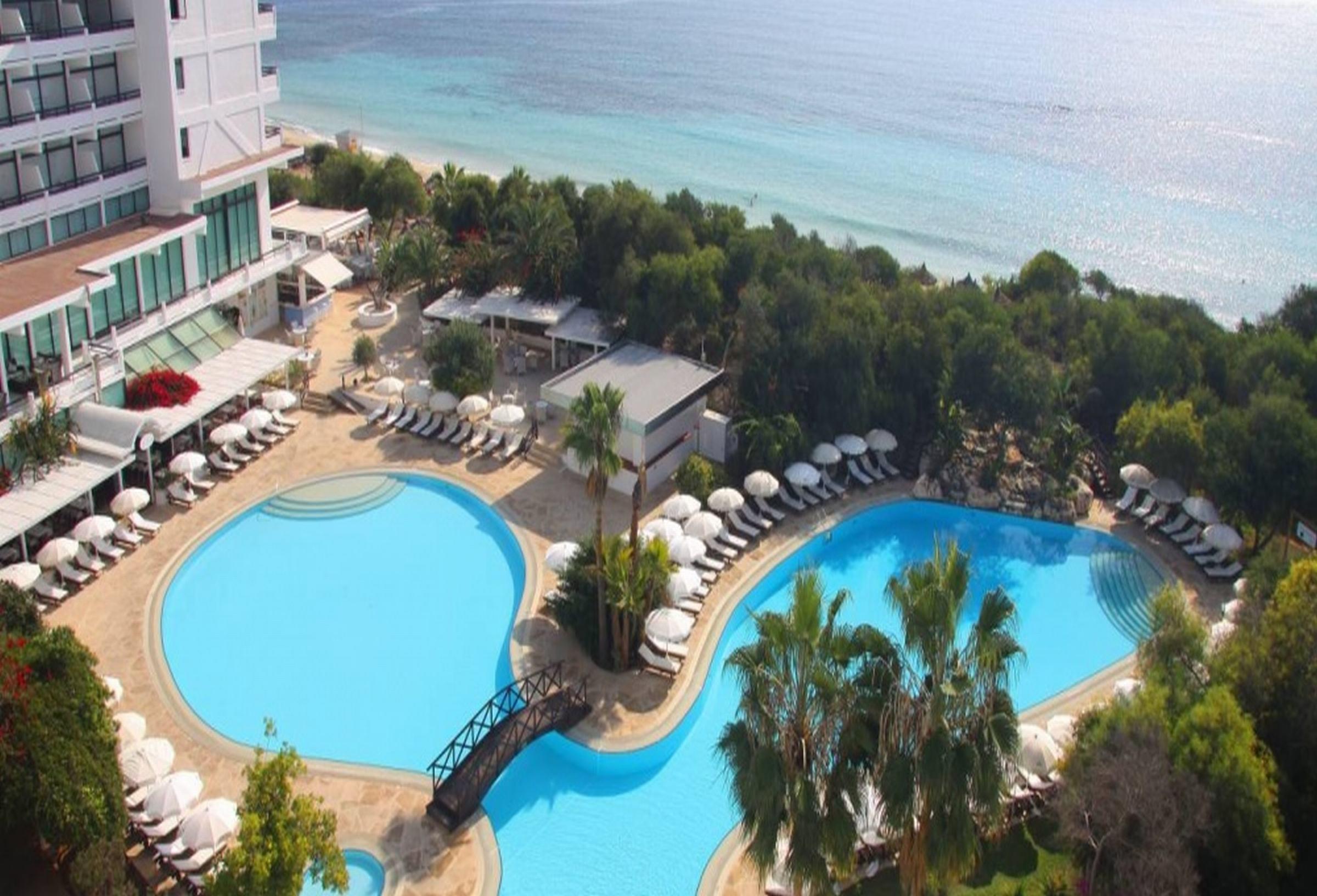 Grecian Bay Hotel Ayia Napa Exterior photo